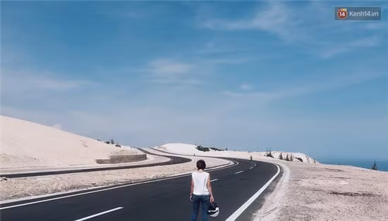 4 cung đường ven biển đẹp hoành tráng ở Việt Nam chỉ khiến bạn muốn đi hoài, đi mãi... - Ảnh 9.