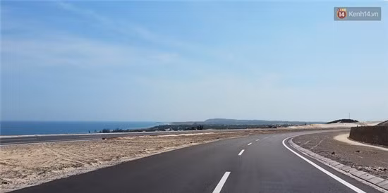 4 cung đường ven biển đẹp hoành tráng ở Việt Nam chỉ khiến bạn muốn đi hoài, đi mãi... - Ảnh 10.