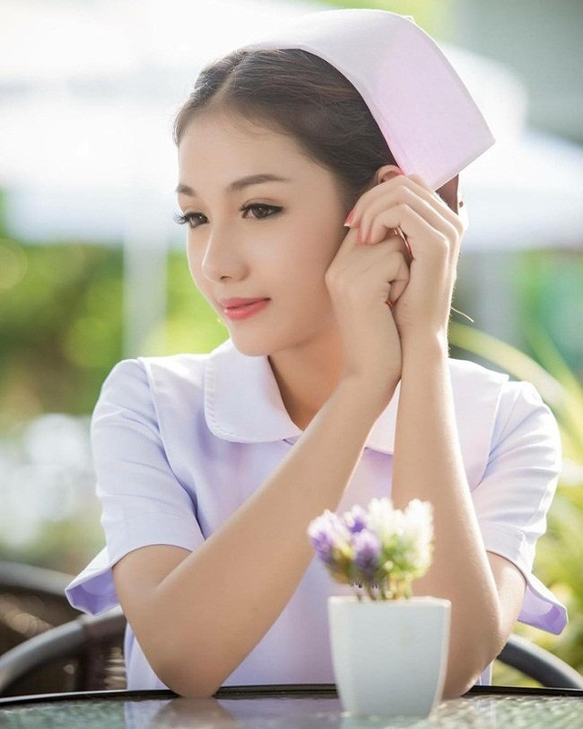 Nữ y tá xinh đẹp nhất Thái Lan “đốn tim” dân mạng ảnh 4 Nữ y tá xinh đẹp nhất Thái Lan “đốn tim” dân mạng ảnh 4