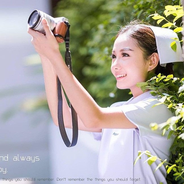 Nữ y tá xinh đẹp nhất Thái Lan “đốn tim” dân mạng ảnh 9 Nữ y tá xinh đẹp nhất Thái Lan “đốn tim” dân mạng ảnh 9