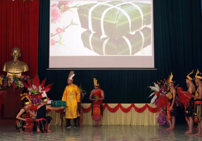 Hoạt động dạy học mục hóa thân vào cổ tích của các em học sinh