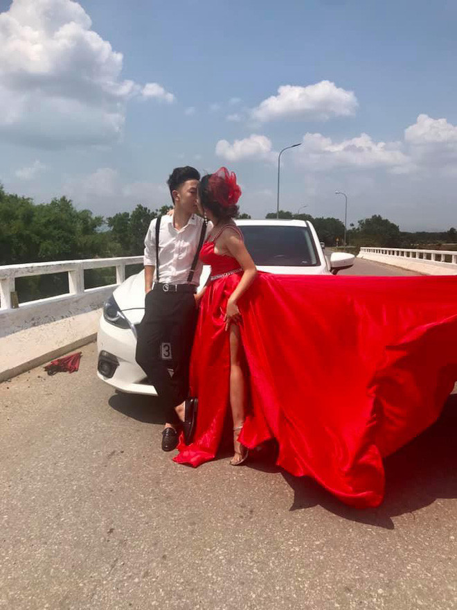 Đang đi đường thì nhận được đề nghị kỳ lạ, hành động của tài xế ô tô khiến tất cả khen ngợi - Ảnh 1. Đang đi đường thì nhận được đề nghị kỳ lạ, hành động của tài xế ô tô khiến tất cả khen ngợi - Ảnh 1.