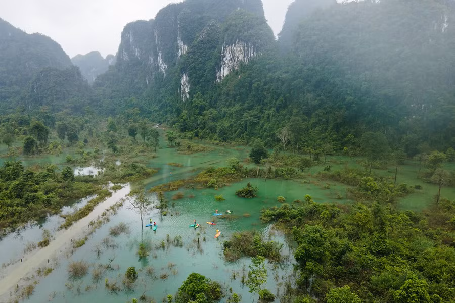 Hình ảnh nhìn từ trên cao trước thung lũng Hung Trâu (Ảnh: Hoàng Trung).