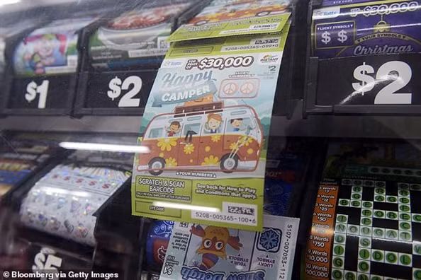 Khoản tiền thưởng xổ số sẽ phần nào giúp chủ nhân chi trả tiền điều trị ung thư.