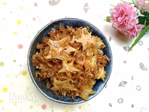 Món tép rang khế chua. 