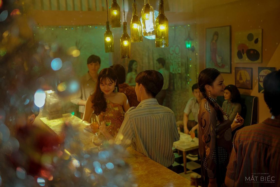 “Vũ trường” ngày ấy. “Vũ trường” ngày ấy.