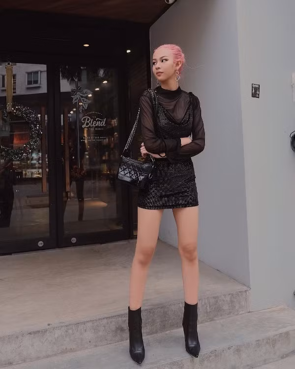 Bí quyết diện đồ tuyền đen vừa cá tính, thời thượng lại không nhàm chán như sao Việt