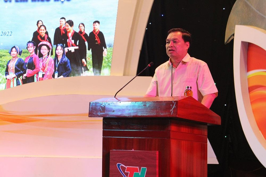Ông Lê Mạnh Hùng, Phó chủ tịch thường trực, Tổng thư ký TW Hội khuyến học Việt Nam phát biểu tại chương trình Ông Lê Mạnh Hùng, Phó chủ tịch thường trực, Tổng thư ký TW Hội khuyến học Việt Nam phát biểu tại chương trình
