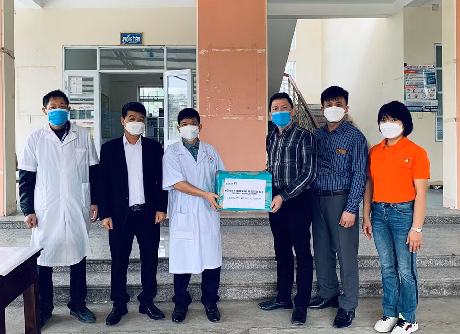 Món quà ý nghĩa góp phần giúp địa phương có thêm nguồn lực thực hiện các biện pháp phòng, chống dịch.