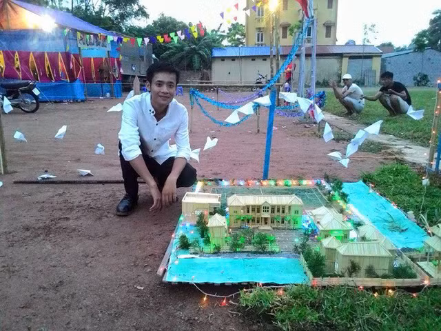 9x dựng mô hình sân đấu của Real Madrid, Chelsea bằng... tăm tre