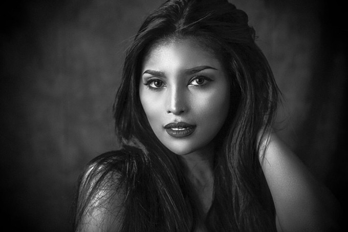 Giống nhiều người đẹp châu Á khác, đại diện của Philippines rất nữ tính. Giống nhiều người đẹp châu Á khác, đại diện của Philippines rất nữ tính.