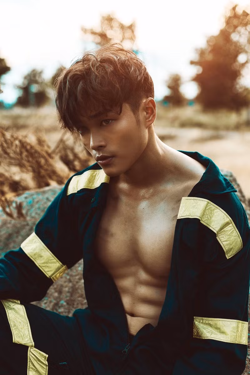 “Ông hoàng quảng cáo” 6 múi khiến chị em mê mệt ảnh 4