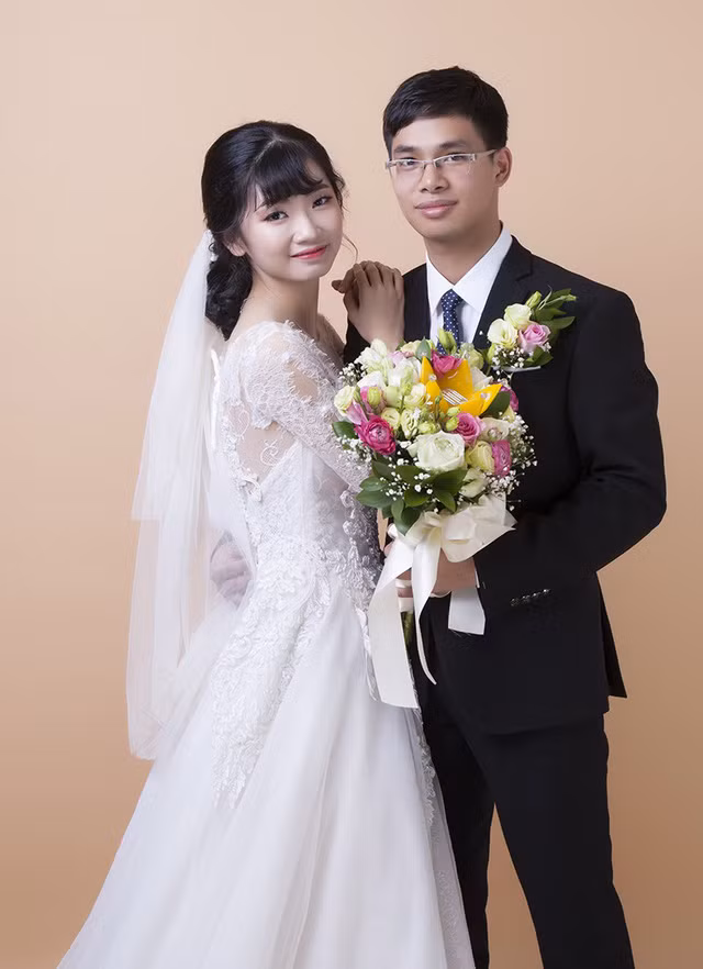 Cầu hôn bằng vòng nguyệt quế Đường lên đỉnh Olympia ảnh 3