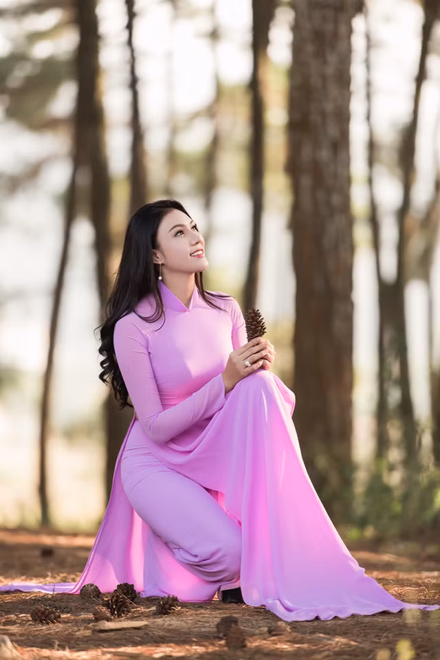 “Bông hồng thép” Giao Linh ngày càng đẹp sau một năm nhập ngũ ảnh 5