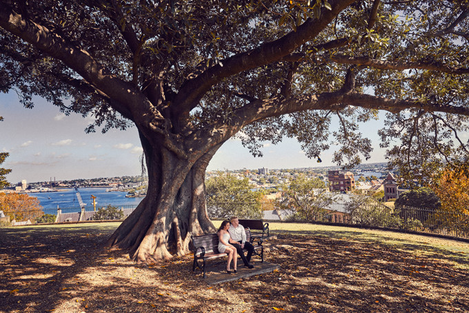 Sự dịu dàng, luôn chiều chuộng, nhường nhịn bạn gái mọi thứ và lối sống phóng khoáng của anh luôn đem đến cho Ngọc cảm giác dễ chịu. Cô gái Việt thấy an toàn khi ở bên Andrew. Ngược lại, chàng trai người Mỹ luôn tự hào khoe với mọi người Ngọc là người yêu anh. Lúc cả gia đình Andrew từ Mỹ sang Australia, anh đã dẫn Ngọc về ra mắt bố mẹ; và đòi đi cùng Ngọc về Việt Nam.