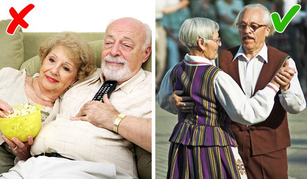 Khiêu vũ nhiều hơn Một nghiên cứu mới đây đã chỉ ra rằng, khiêu vũ là bài tập giúp chống lại quá trình lão hóa hiệu quả nhất. Khiêu vũ thường xuyên giúp tăng cường hoạt động của hippocampus (hồi hải mã - một phần não trước có liên quan đến hoạt động lưu giữ thông tin, hình thành ký ức trong trí nhớ dài hạn và khả năng định hướng trong không gian). Nhờ đó mà bạn sẽ trẻ lâu hơn. Khiêu vũ nhiều hơn Một nghiên cứu mới đây đã chỉ ra rằng, khiêu vũ là bài tập giúp chống lại quá trình lão hóa hiệu quả nhất. Khiêu vũ thường xuyên giúp tăng cường hoạt động của hippocampus (hồi hải mã - một phần não trước có liên quan đến hoạt động lưu giữ thông tin, hình thành ký ức trong trí nhớ dài hạn và khả năng định hướng trong không gian). Nhờ đó mà bạn sẽ trẻ lâu hơn.