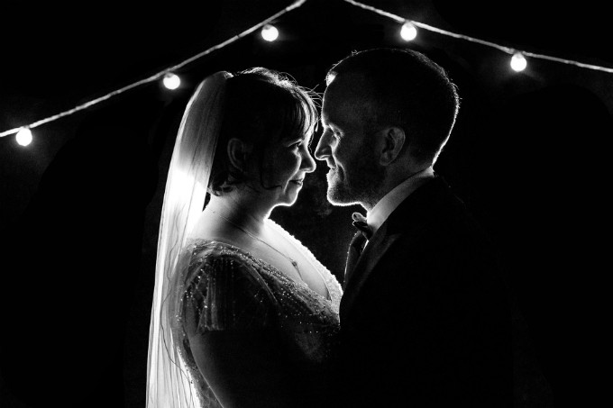 Ảnh chụp trong đám cưới của bố mẹ Darce. Ảnh chụp trong đám cưới của bố mẹ Darce.