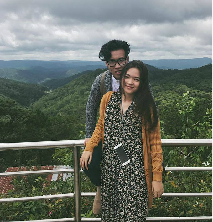 Đôi tình nhân Lư Hồng Ngọc và Eric Nguyễn. Những lá phiếu tình yêu của cặp đôi 9X nên duyên nhờ comment dạo