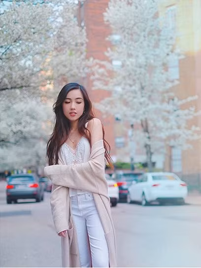 “Hot girl” Việt tại Mỹ nhận bằng tốt nghiệp loại giỏi ảnh 11