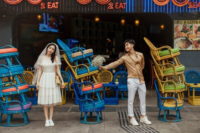 Ông chủ spa mất 6 tháng nhắn tin, tặng hoa mới chinh phục được bạn gái - 8