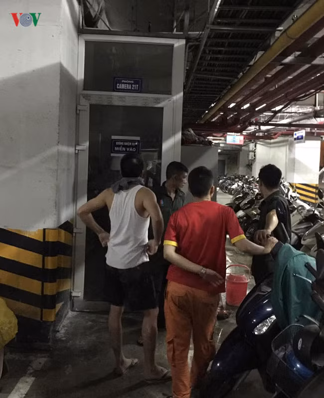 chay tai tam ham chung cu cao cap hapulico, nguoi dan bi bung bit thong tin? hinh 1