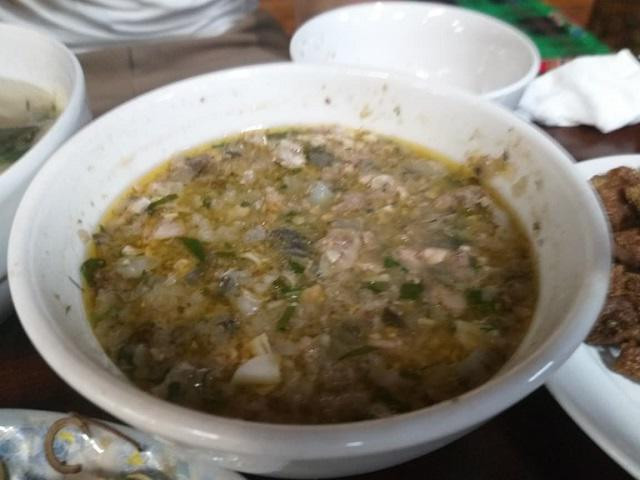 dac san noi tieng kinh di o tay bac: hoang hon thuong thuc pia ca - 1