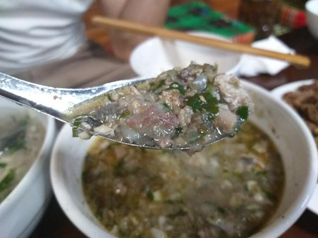 dac san noi tieng kinh di o tay bac: hoang hon thuong thuc pia ca - 3
