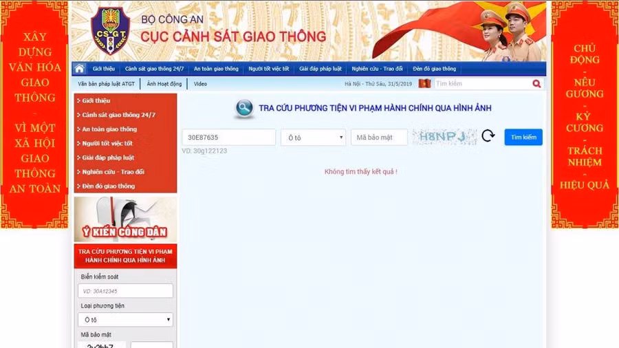 Keyword đầu tiên có dấu