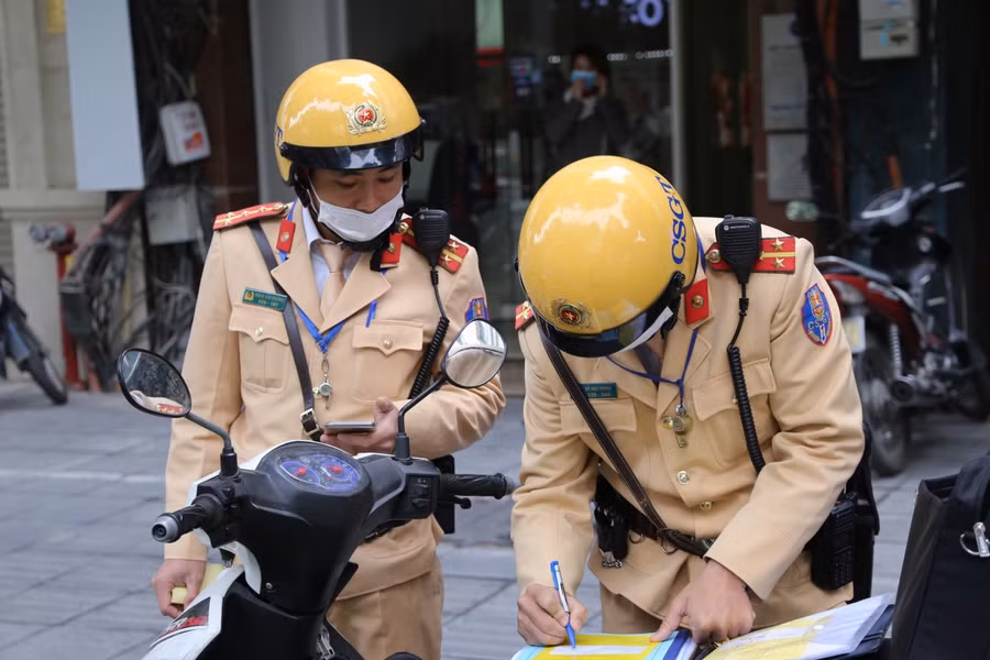 Đây là cách xử lý mới của lực lượng của cảnh sát giao thông đối với các hành vi vi phạm của các chủ phương tiện giao thông.