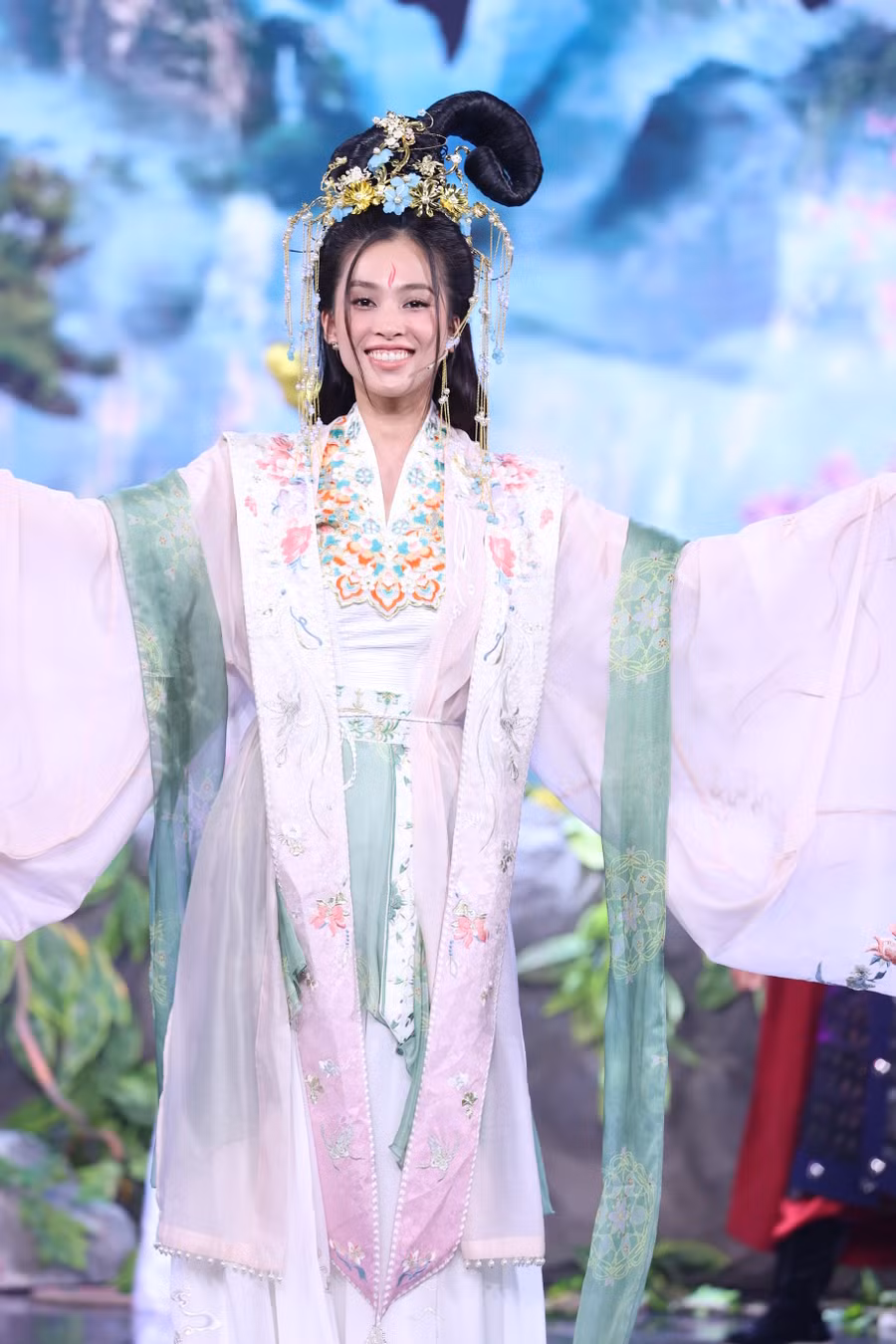 Hoa hậu Tiểu Vy.