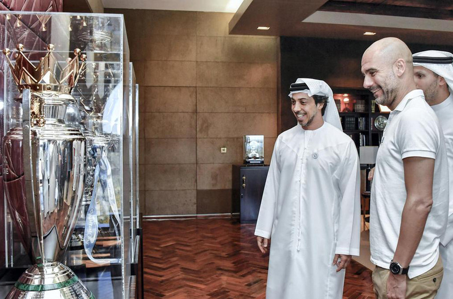 Tỷ phú Sheikh Mansour: Giấc mơ có thật của Man City