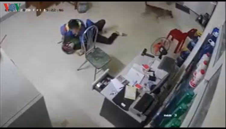 nong 24h: duong day moi gioi mai dam sinh vien hoat dong ra sao? hinh 7