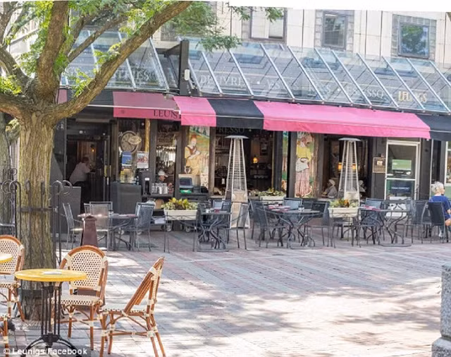 Cậu bé Mỹ khởi xướng phong trào ngừng dùng ống hút nhựa từ năm 9 tuổi