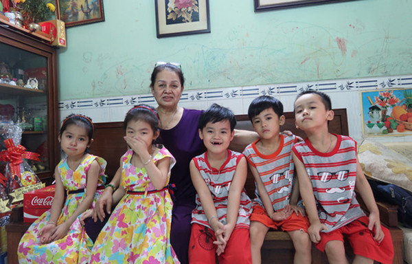 Ca sinh 5 đầu tiên ở Việt Nam bây giờ ra sao?