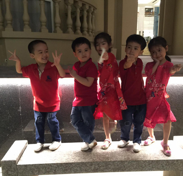 Ca sinh 5 đầu tiên ở Việt Nam bây giờ ra sao?