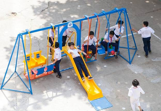 Vui chơi với sân chơi liên hoàn