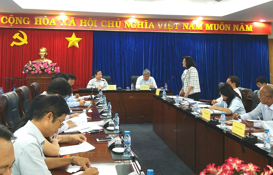 Quang cảnh buổi làm việc của Đoàn công tác Bộ GD&ĐT với ban chỉ đạo thi tốt nghiệp THPT Quốc gia tỉnh Bình Dương