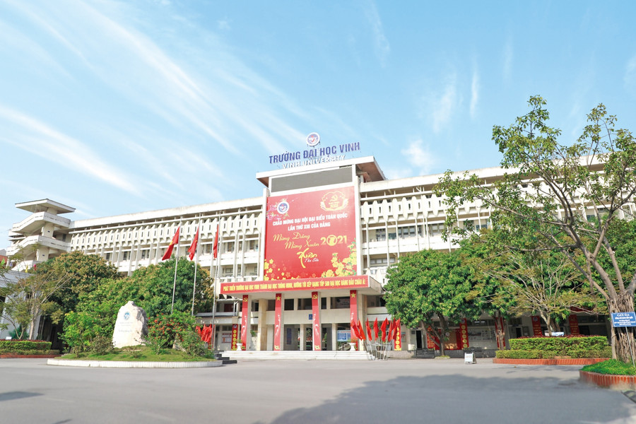 Trường đại học Vinh.