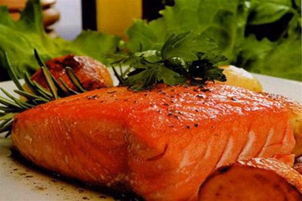 Để tăng cường trí nhớ tốt làm việc hiệu quả bạn nên bổ sung loại thực phẩm này ảnh 1