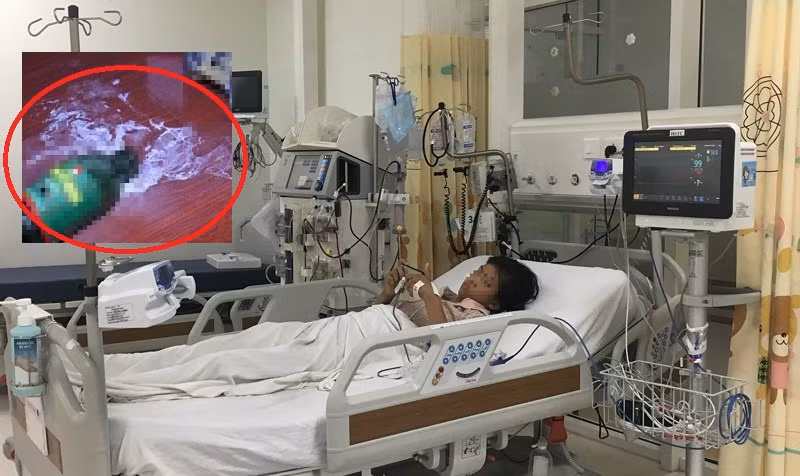 Hai chị em uống thuốc diệt cỏ vì bị nghi trộm điện thoại