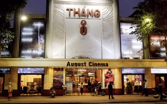 Rạp Tháng 8 ngừng chiếu phim đến hết tháng 3.