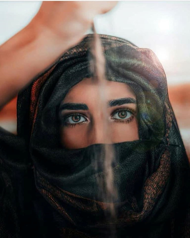 Chỉ cần có bạn làm thiết kế, ảnh xấu đến đâu cũng trở nên chất ngất thế này ảnh 3 Choi voi nguoi ban lam thiet ke, anh xau den dau cung tro nen