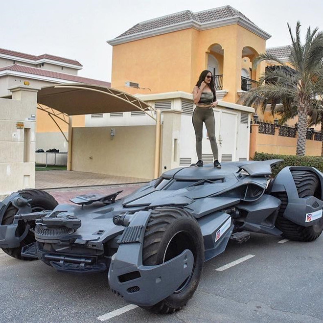 Cuộc sống sang chảnh của "hội con nhà siêu giàu" trên mạng ảnh 2 Cuoc song sang chanh cua