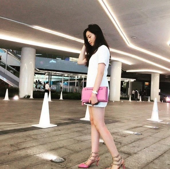 Con gái Hoa hậu Việt và đại gia: Xinh đẹp, thừa kế khối tài sản nghìn tỷ ảnh 10 Con gái Hoa hậu Việt và đại gia: Xinh đẹp, thừa kế khối tài sản nghìn tỷ ảnh 10