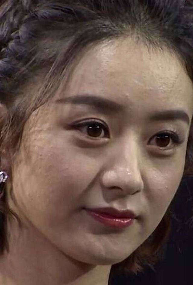 Ngã ngửa nhan sắc Ngọc Trinh và loạt mỹ nhân đình đám khi chưa được photoshop ảnh 16 Ngã ngửa nhan sắc Ngọc Trinh và loạt mỹ nhân đình đám khi chưa được photoshop ảnh 16