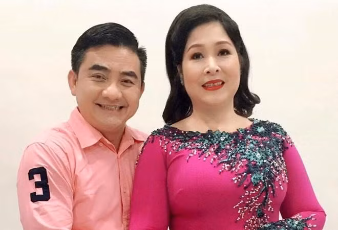 Nghệ sĩ hài Anh Vũ sẽ được khám nghiệm tử thi vào tối nay ảnh 2 Nghệ sĩ hài Anh Vũ và nghệ sĩ hài Hồng Vân.