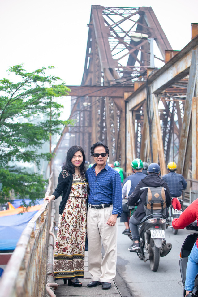 Bất ngờ với nhan sắc người vợ tay hòm chìa khóa của danh ca Chế Linh - Ảnh 10. Bất ngờ với nhan sắc người vợ tay hòm chìa khóa của danh ca Chế Linh - Ảnh 10.