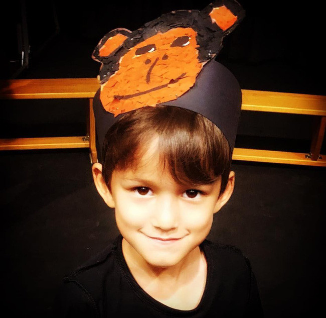 Thân thế bất ngờ của cậu bé lai xinh đẹp trong đám cưới của chồng cũ Hồng Nhung - Ảnh 8. Thân thế bất ngờ của cậu bé lai xinh đẹp trong đám cưới của chồng cũ Hồng Nhung - Ảnh 8.