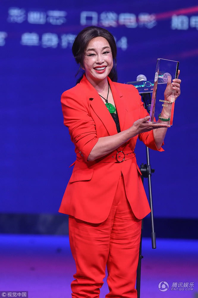 Ngã ngửa nhan sắc đời thực khác xa ảnh chỉnh sửa của Võ Mỵ Nương Lưu Hiểu Khánh: Đầy di chứng thẩm mỹ! - Ảnh 7. Ngã ngửa nhan sắc đời thực khác xa ảnh chỉnh sửa của Võ Mỵ Nương Lưu Hiểu Khánh: Đầy di chứng thẩm mỹ! - Ảnh 7.