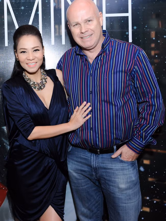 Sao Việt lấy chồng ngoại quốc: Người đổi đời giàu sang tột bậc, kẻ ngậm ngùi tay trắng ra đi - Ảnh 3.